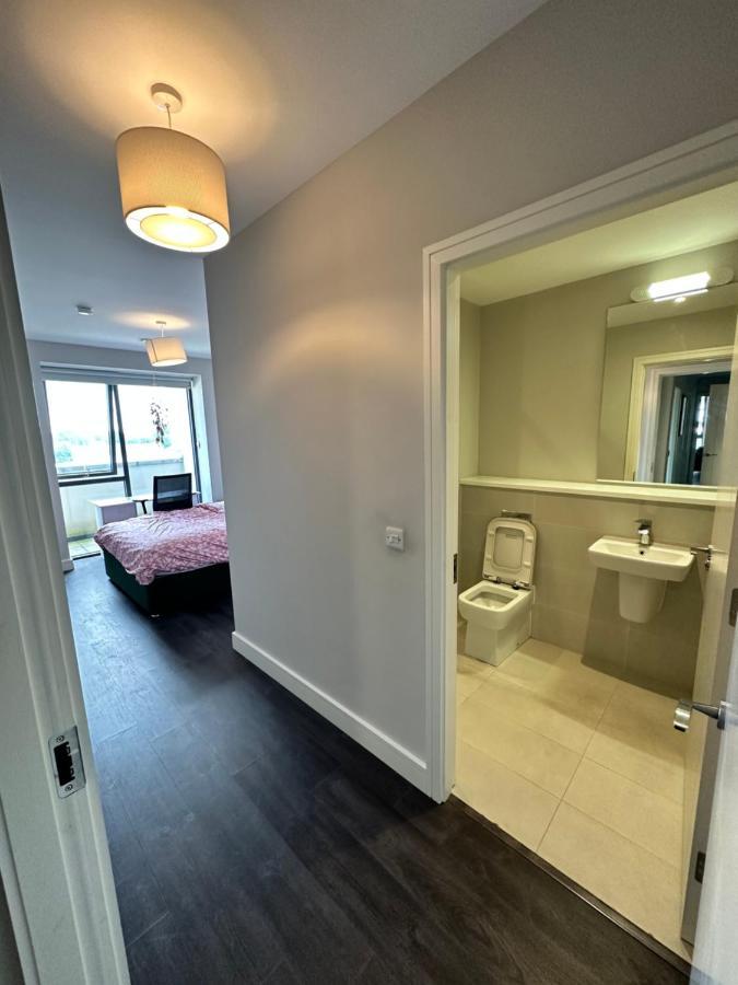 Private Ensuite Room Дъблин Екстериор снимка