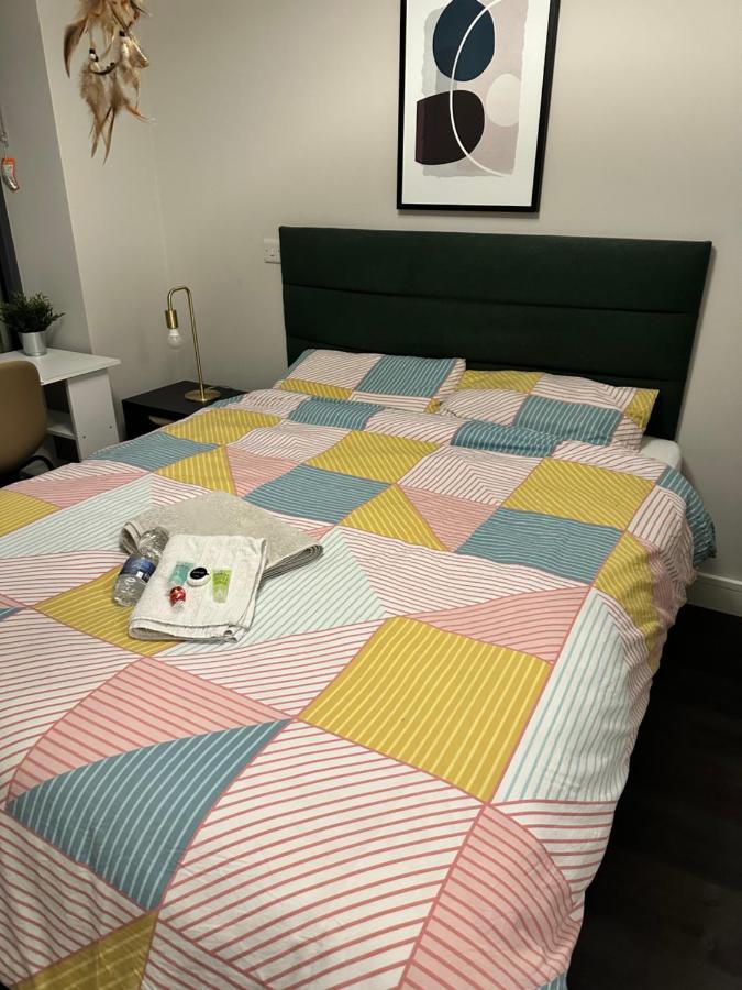 Private Ensuite Room Дъблин Екстериор снимка